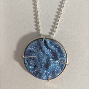 Sterling  silver + Blue Druzy NWTFlashes Pink + Blue SP chain 20" Lobster clasp